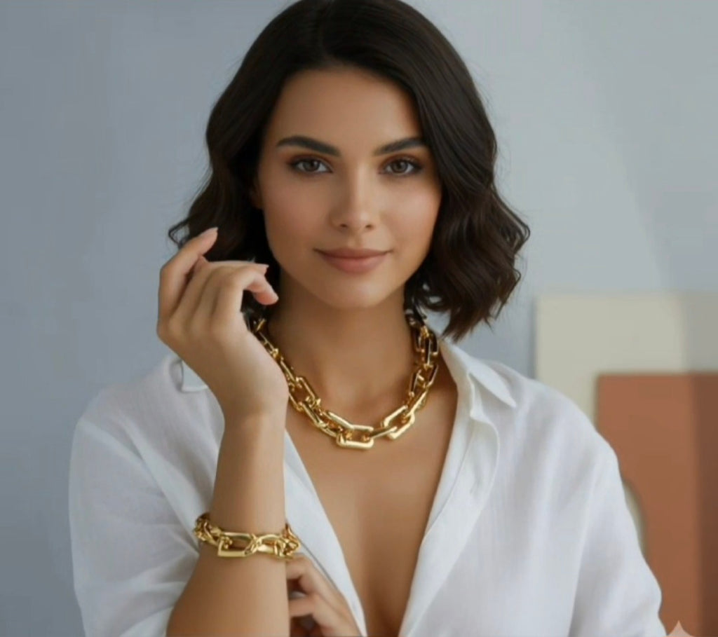 Geometric rectangular chunky chain bracelet and necklace set